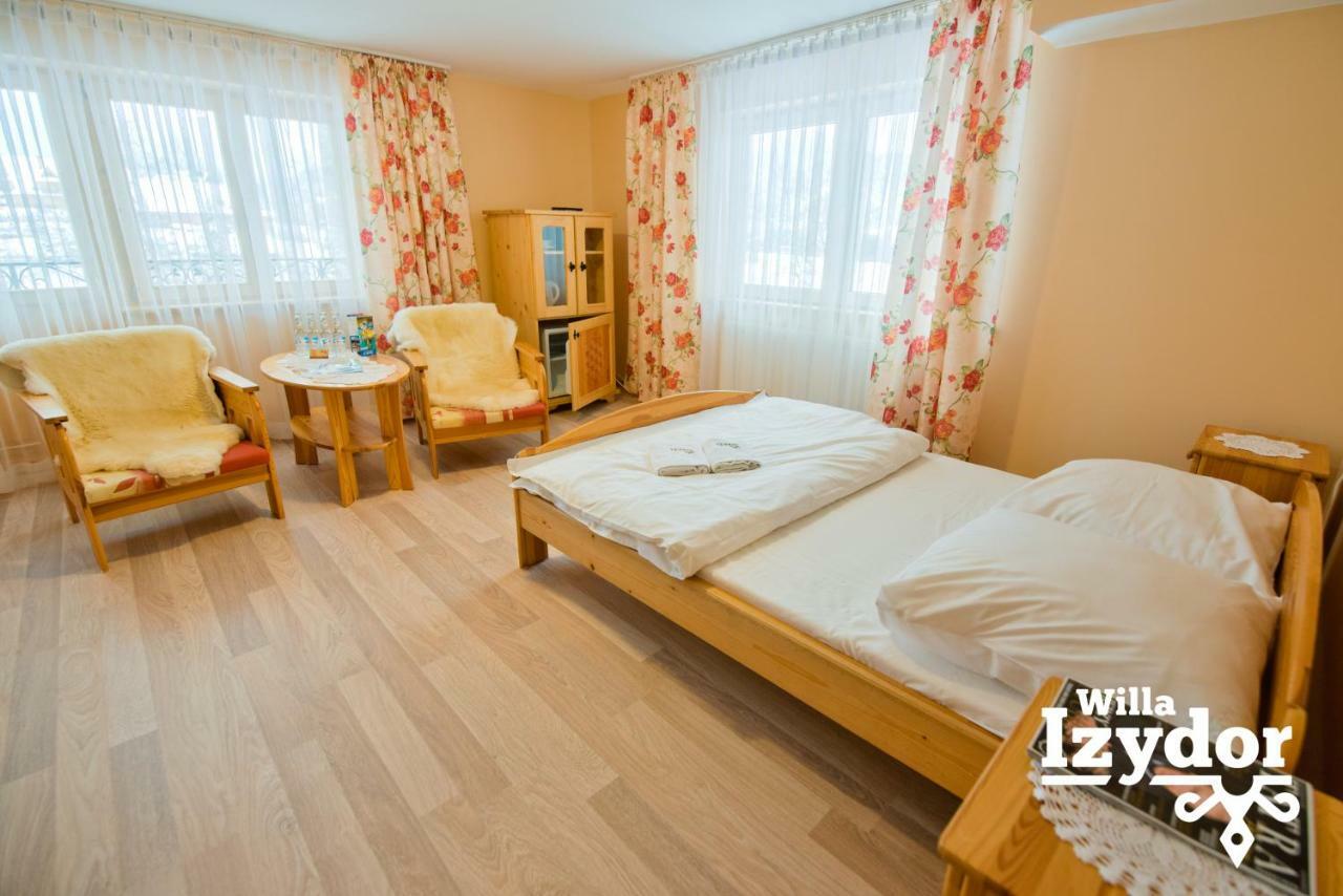 Willa Izydor, Widok Na Tatry, Pyszne Posilki Koscielisko Luaran gambar